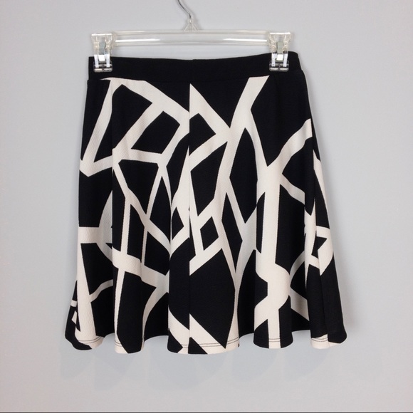 Bar III Printed A-Line Skirt D - Picture 6 of 8